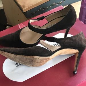 Manolo blahnik suede heels size 38 1/2